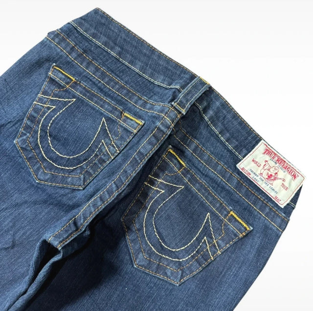 True Religion flared low waist women designer jeans(w26)