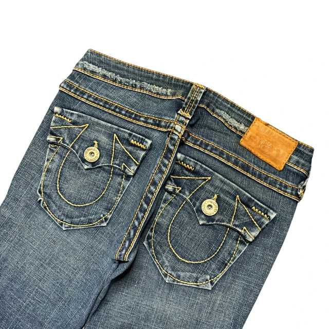 True Religion flared/bootcut low waist Women Designer jeans(w28)