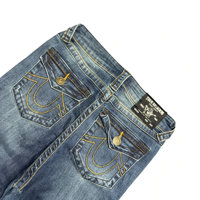 True Religion flared/bootcut women designer jeans(w26)