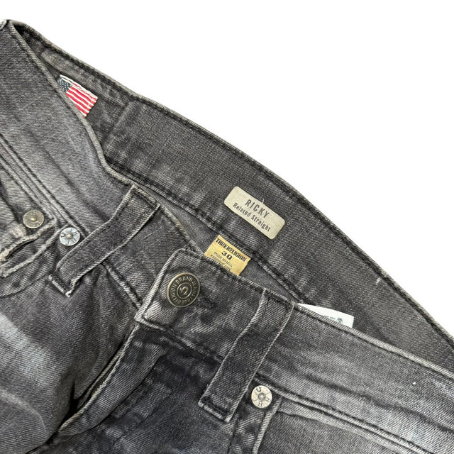 True Religion straight leg women designer jeans(w30)