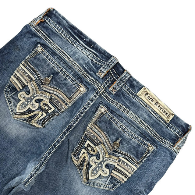 Rock revival baggy/straight leg unisex designer jeans(w36)