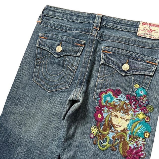 True Religion flared/bootcut low waist Women Designer jeans(w30)