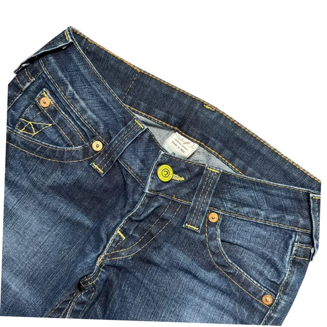 True Religion straight leg low waist women designer jeans(w26)