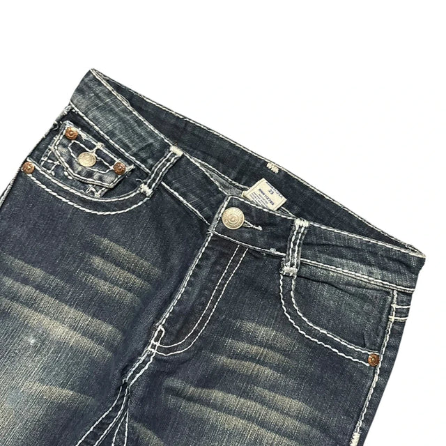 True Religion flared/bootcut low waist Women Designer jeans(w29)