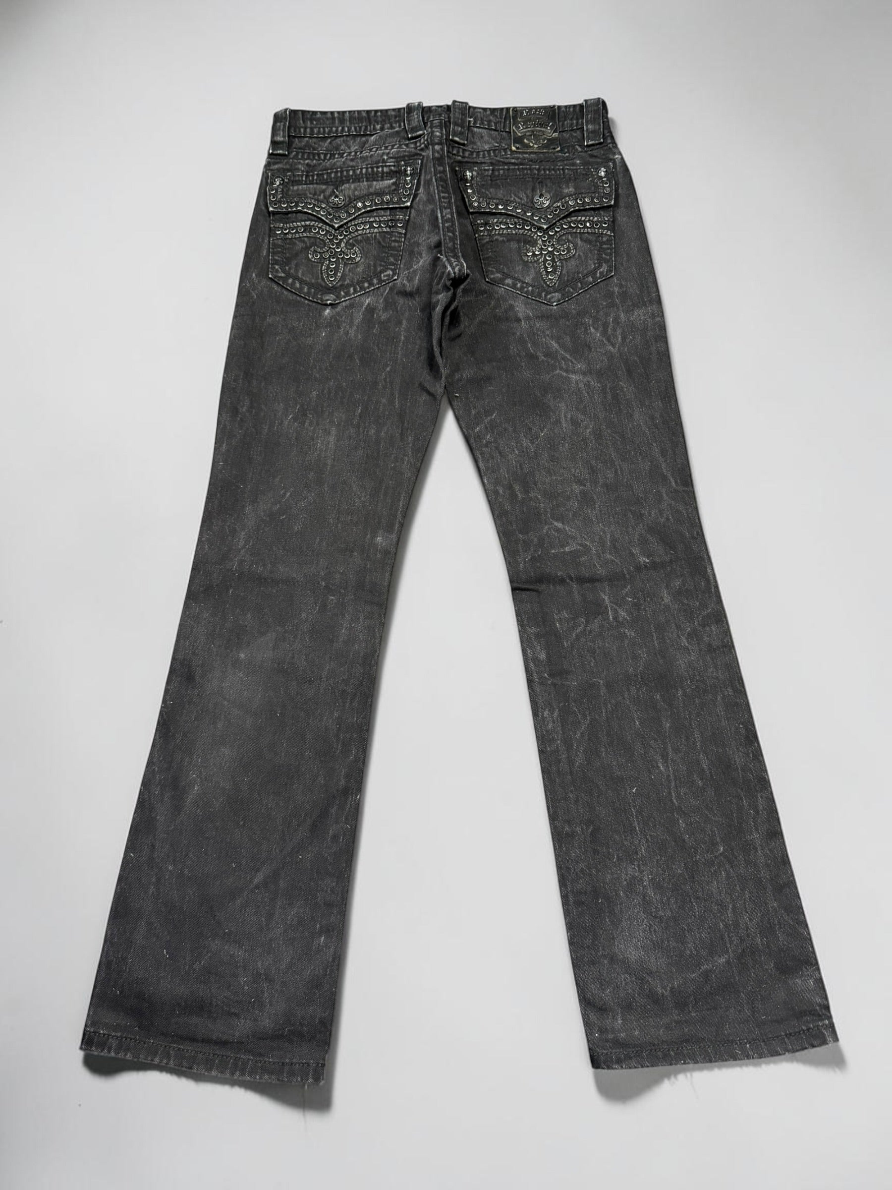 Rock Revival baggy/straight leg unisex designer jeans(w32)